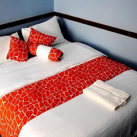 Sheywe Hotel Kakamega Екстер'єр фото