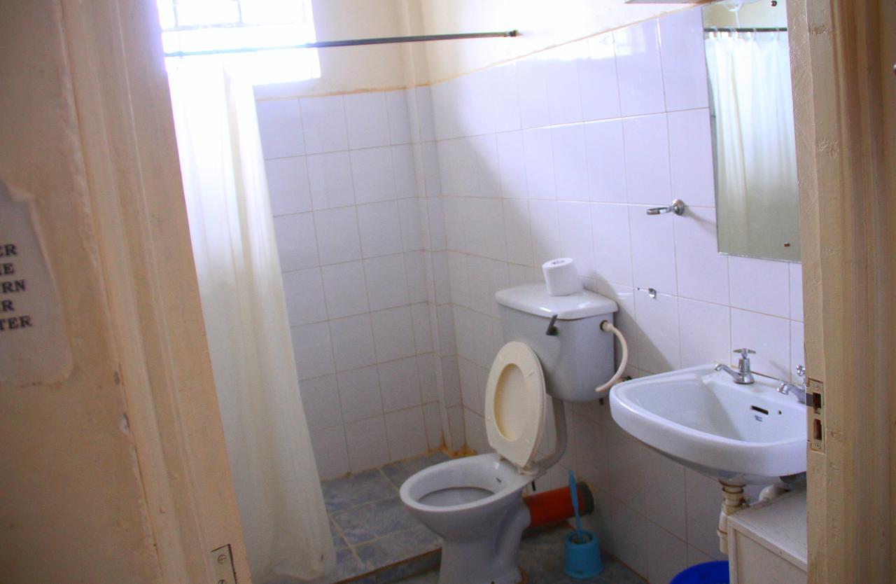Sheywe Hotel Kakamega Екстер'єр фото