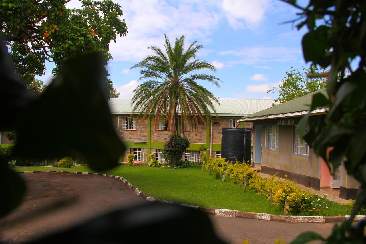 Sheywe Hotel Kakamega Екстер'єр фото